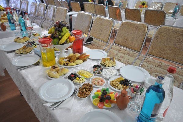Yas mərasimlərində yemək qadağası – Növbə Bakıya çatdı