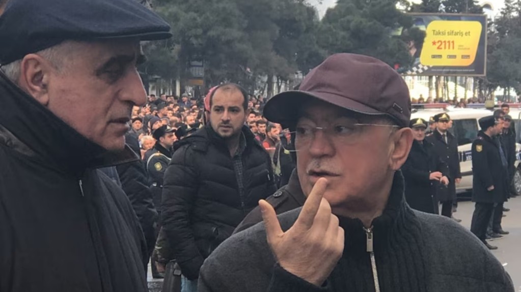 Heydərovlar ailəsi ilə əlaqələri olan maliyyə məsləhətçisinə 10 illik qadağa qoyulub