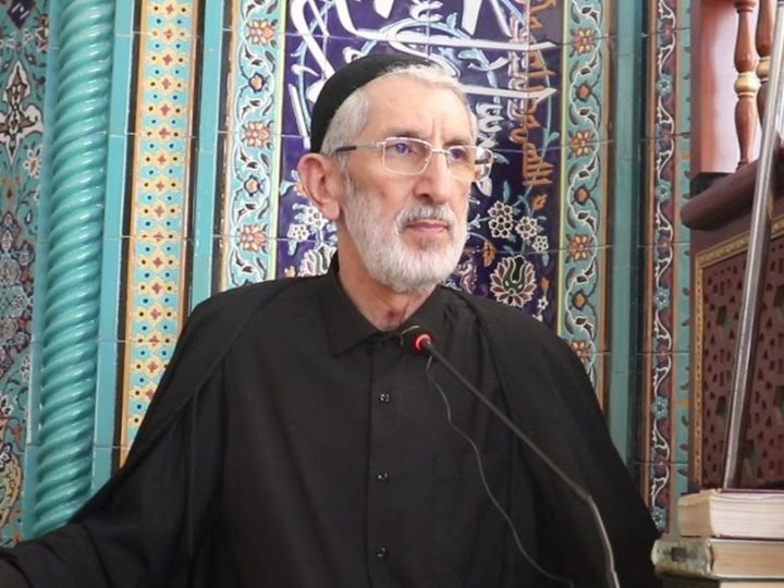 İlahiyyatçı QMİ-nin Aşura qərarına etiraz səbəbindən vəzifəsindən uzaqlaşdırıldı