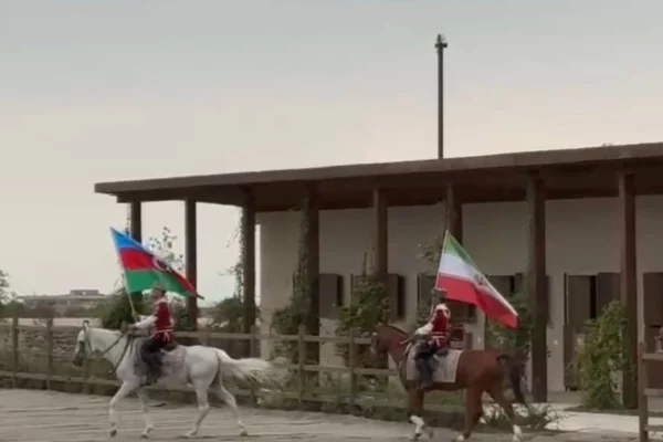 Prezident İlham Əliyev və bir sıra ölkə liderləri Ağdamda Qarabağ atlarının Zəfər şousunu izləyiblər