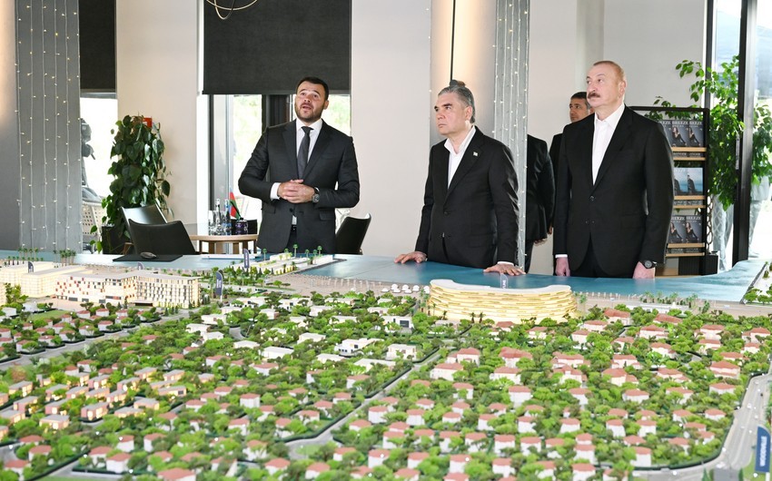 İlham Əliyev və Qurbanqulu Berdiməhəmmədov “Sea Breeze”də olublar – Foto