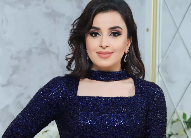Tanınmış xanəndə ana olacaq