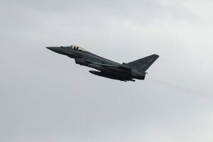 Türkiyə “Eurofighter” qırıcıları almağa yaxındır
