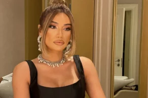 Röya Ayxana ağır itki üz verdi