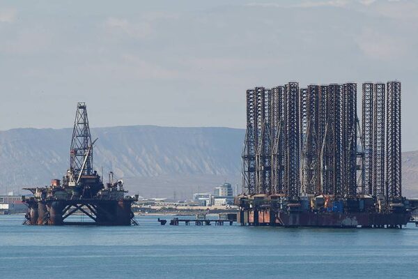Azərbaycanda ÜDM cüzi artsa da, o, “kasıb” qonşusundan çox  geri qalır