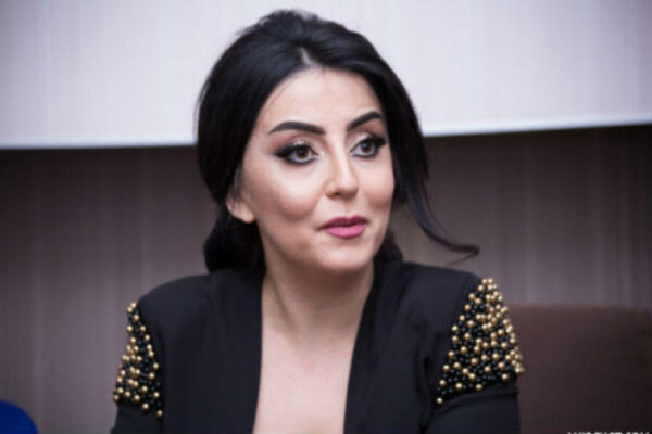 “Botoks məni elə günə qoydu ki, toylarım əldən gedirdi” – “Həkimə pul verirlər ki, məni o ifritəyə bənzət”