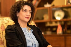 Anna Akopyan Ərdoğanın kitabından yazdı – Foto
