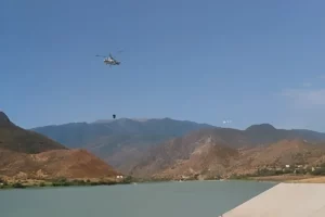 Ağdərədə güclü yanğınla mübarizə davam edir